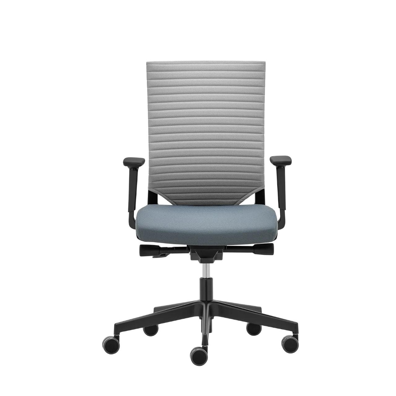 Bürostuhl Easy Pro mit Rückenpolster, Arml. Bürodrehstuhl auf Rollen, Easy Pro, mit Armlehnen mit Sitzpolster und Rückenlehne Sitzhöhe 410-530 mm, Fußkreuz silber Breite:680 mm Tiefe: 680 mm Höhe: 980-1100 Sitzpolster: Rim Era 2050, Grau Rückenlehne: Rim LINE 6004, grau