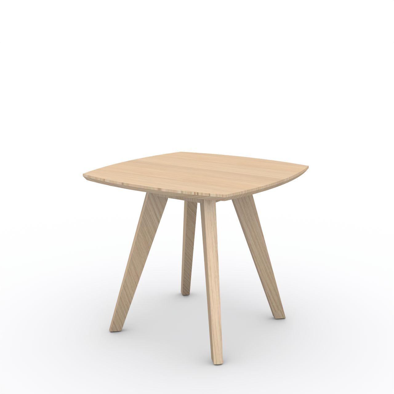 Witty Tisch, Gest. Eiche, Platte Eiche, H470 Witty Tisch, Gestell und Platte in Eiche Breite: 560 mm Tiefe:560 mm Höhe: 470 mm