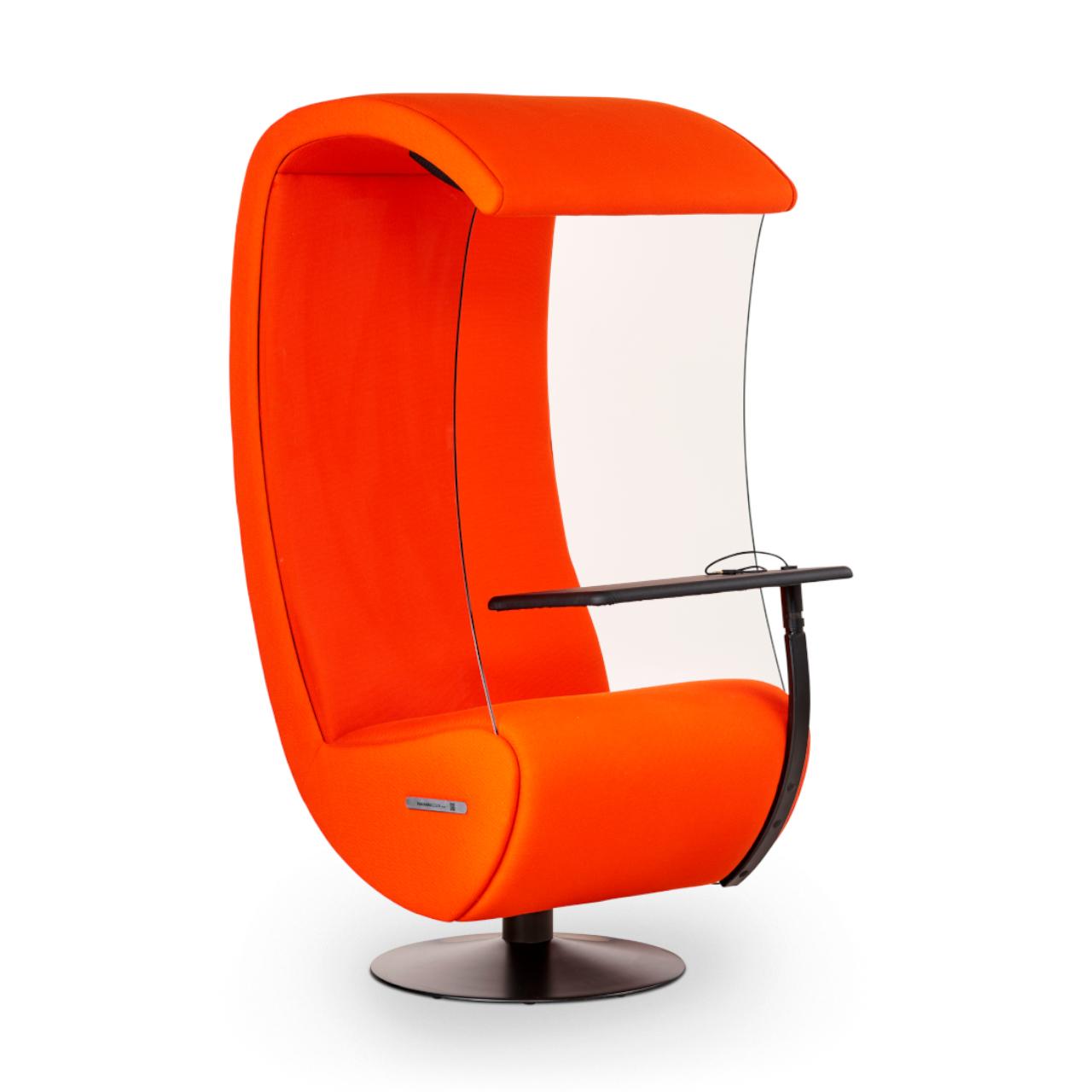 Akustik Hörsessel sshh 5.1 mit Tischlein Akustik Hörsessel sshhh 5.1 Ausstattung mit: - Lautsprecher und Verstärker Audiostecker - USB-C Stecker - Lightning Stecker (Apple) - Klinkenstecker (Audio) - kleiner Ablagetisch drehbar (schwarz) Breite:690 mm Tiefe: 800 mm Höhe: 1500 mm Außenseiten: